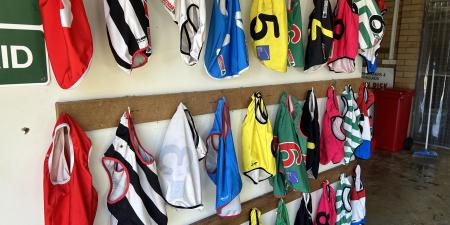 Hanging bibs #3